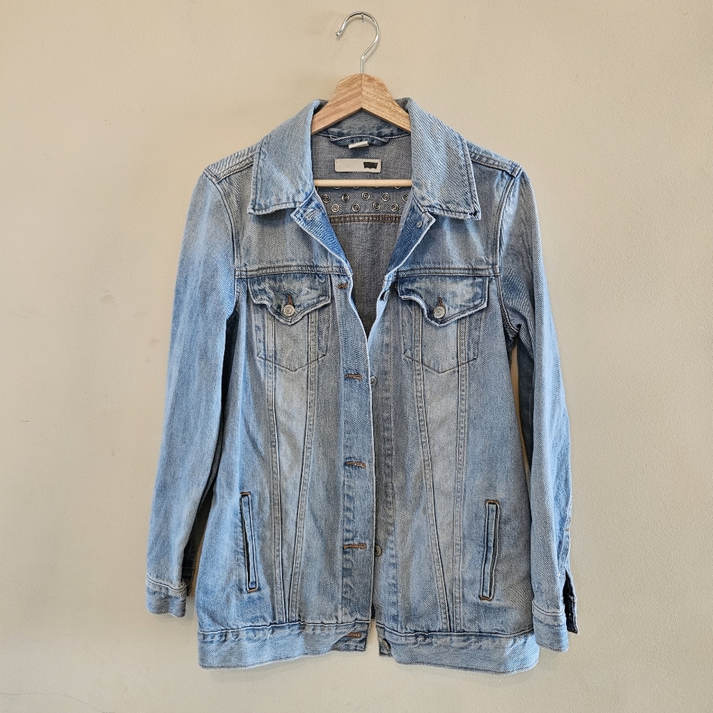 Levi's Women's Light Blue Denim Jacket
